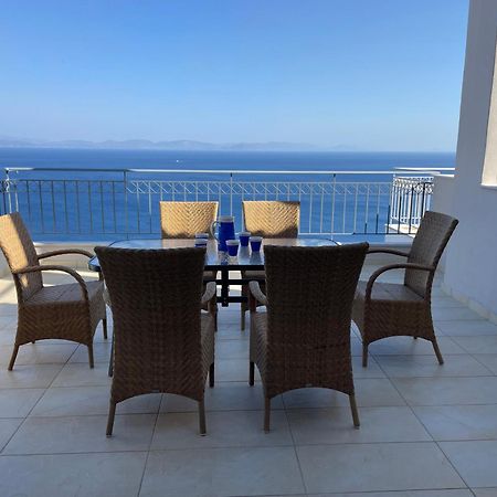 Akoumaros Breeze Villa Gythio Buitenkant foto