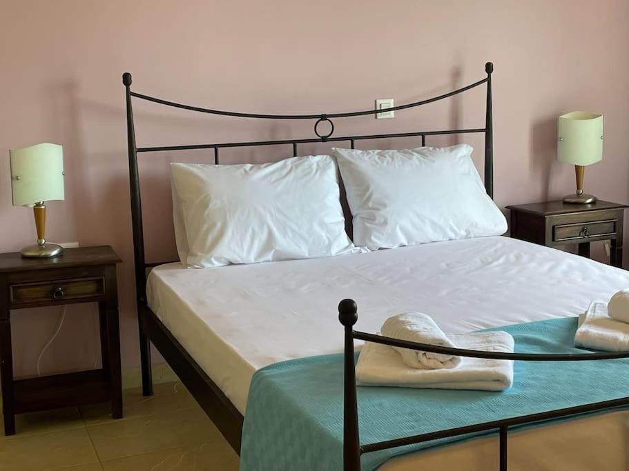 Akoumaros Breeze Villa Gythio Buitenkant foto